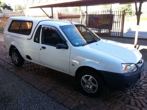 2011 Ford Bantam 1.3 bakkie. Excelent condition.