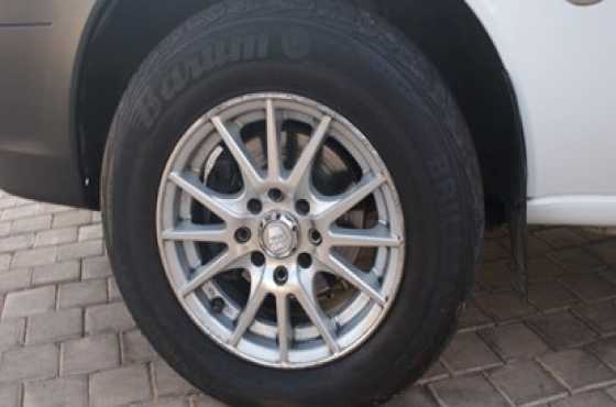 2011 ford bantam 1.3 pu sc