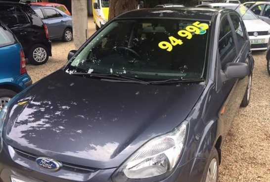 2011 FORD FIGO 1.4 AMBIENTE