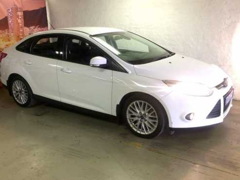 2011 Ford Focus 2.0 GDi Trend Powershift - 102000km