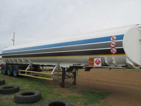 2011 Fuel tanker