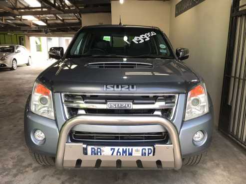 2011 Isuzu KB300D-Teq LX 4x4