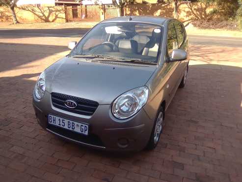 2011 kia picanto 1.1 Strike Hatch Back