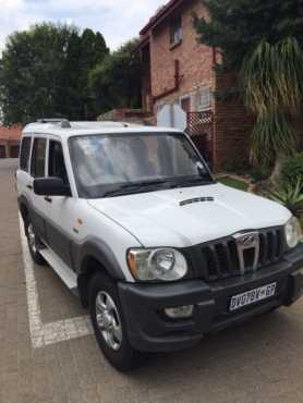 2011 Mahindra Scorpio GLX