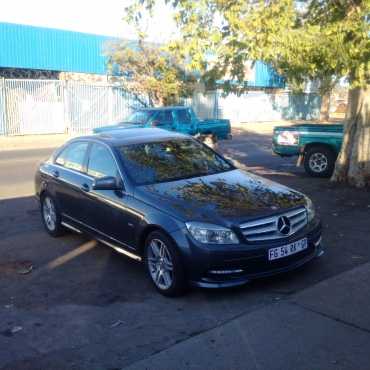 2011 Mercedes C200 CGI bluefficiency Avangaarde