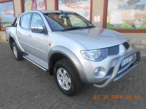 2011 mitsubisi triton 2.5 di-dc