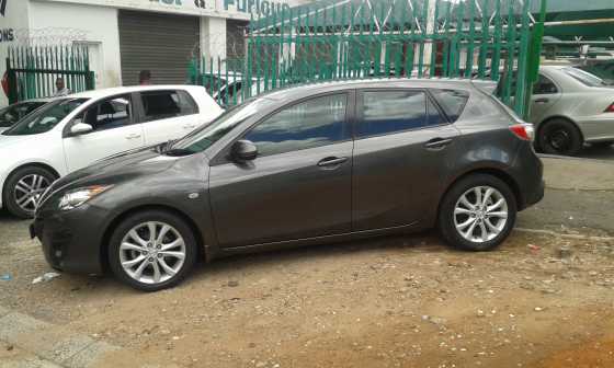 2011 model Mazda3 1.6 grey for sale