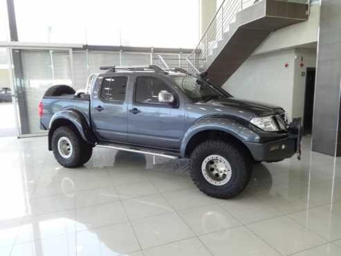 2011 Nissan Navara 3.0dCi V6 double cab LE