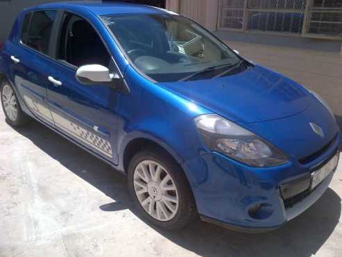 2011 Renault Clio III 1.6S 5Dr - 97519km