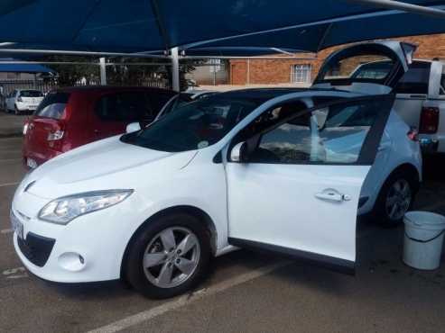 2011 RENAULT MEGANE III 1.6 DYNAMIQUE FOR SALE FAST SALE