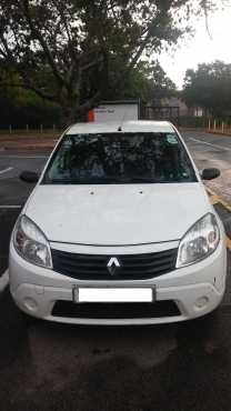 2011 Renault Sandero 1.6 United (White) 154,000km Good condition