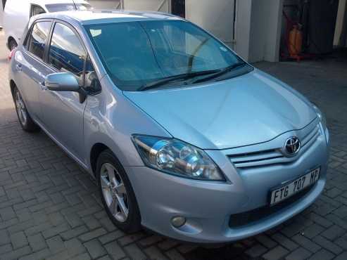 2011 Toyota Auris 1.6 XS. Very good condition.