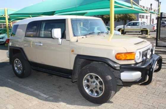 2011 TOYOTA FJ CRUISER 4.0 V6 (REF 3677)