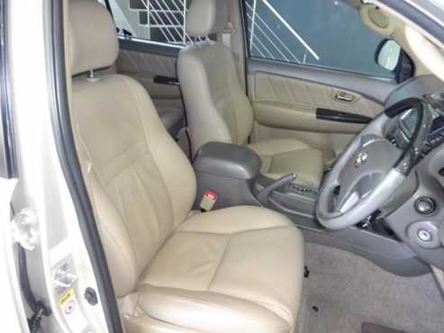 2011 Toyota Fortuner 4.0 V6 Heritage Edition