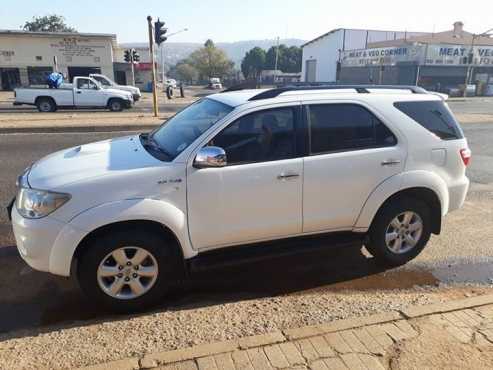 2011 toyota fortuner d4d 4x4