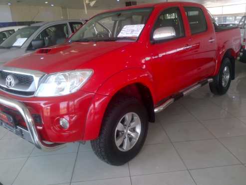 2011 TOYOTA HILUX 3.0 D-4D RAIDER 4X4 DC