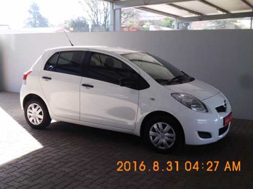 2011 Toyota Yaris ZEN3 with 55000km