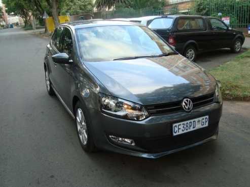 2011 VOLKSWAGEN POLO 6