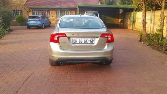 2011 Volvo S60 Excel D5 R175 000 Neg