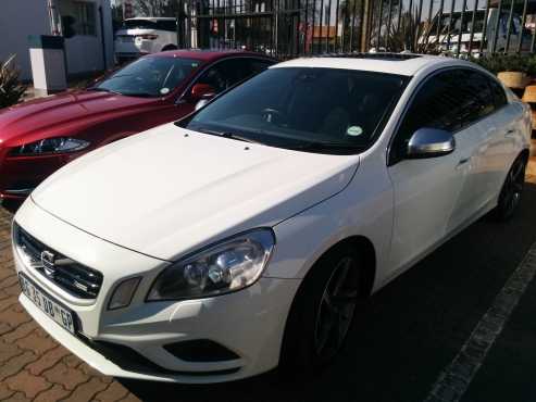 2011 Volvo S60 T6 AWD Geartronic R-Design with PoleStar (85000 kms, White)