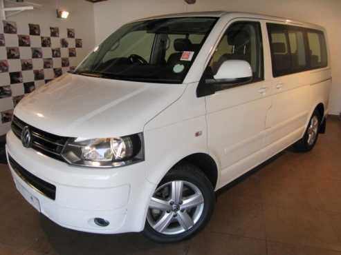 2011 VW Caravelle 2.0 Bi-TDi Low Km