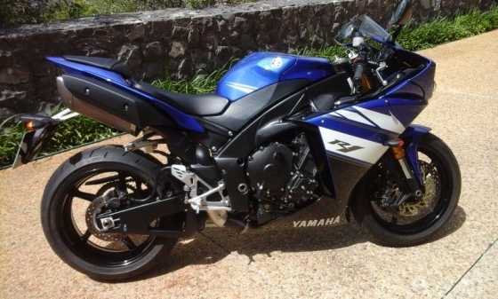 2011 Yamaha YZF-R