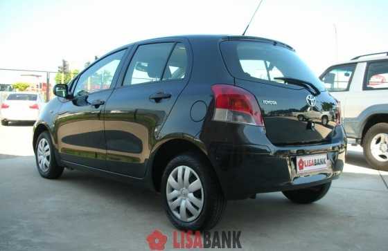 2011 yaris for sale