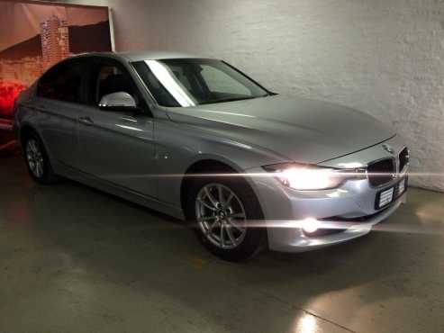 2012 BMW 320i Auto (F30) - 85000km