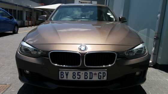 2012 BMW 320iAT