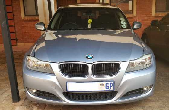 2012 BMW E90 320i for sale