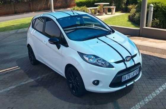 2012 Ford Fiesta