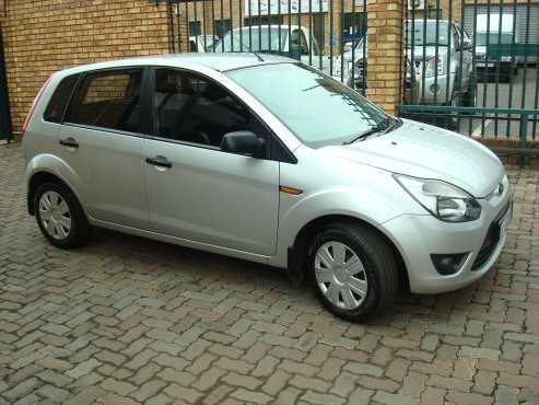 2012 ford figo 1.4 ambiente