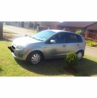 2012 FORD FIGO 1.4 AMBIENTE