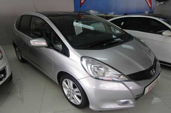 2012 Honda Jazz on auction