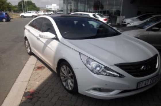 2012  Hyundai  Sonata  2.4 GLS Auto Executive  ,58000 Kilometers