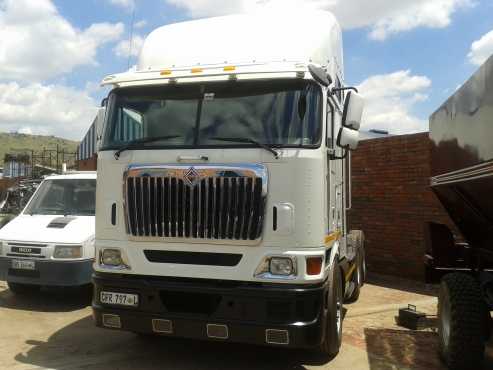 2012 International 9800i