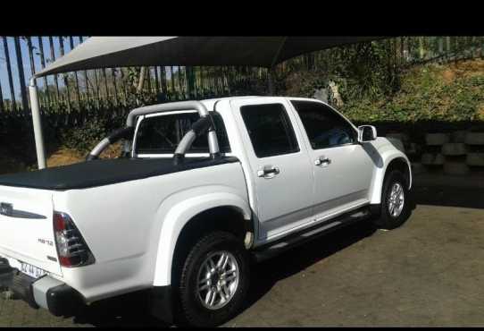 2012 Isuzu KB 2.5 DIESEL DC bakkie for sale