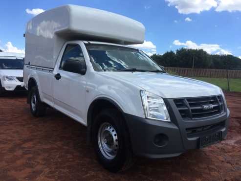 2012 ISUZU KB 250D WITH DOUBLE DOOR SPACE SAVER CANOPY