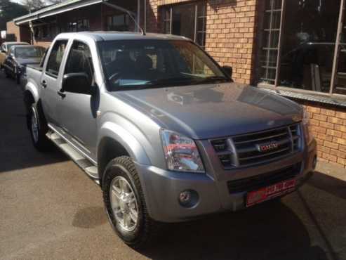 2012 Isuzu KB240 LE Double Cab