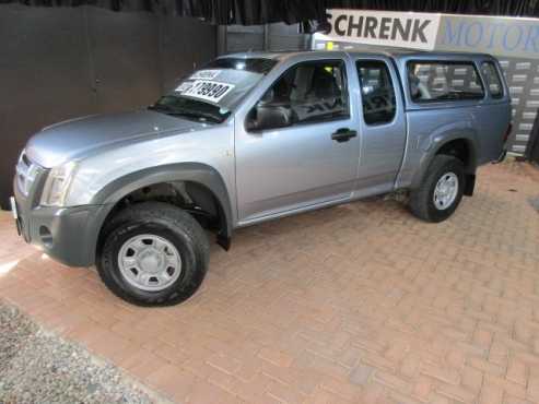 2012 ISUZU KB250 D-TEQ LE ECAB