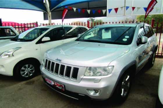 2012 Jeep Grand Chereokee 4x4 on auction