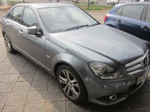 2012 Mercedes-Benz C180 Avantgarde BlueEfficiency auto