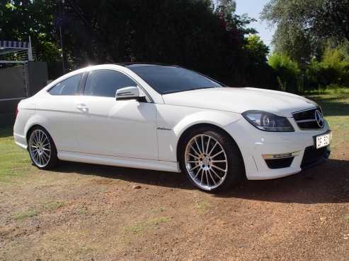 2012 Mercedes Benz C63 AMG 6.3l