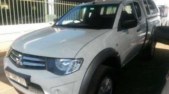 2012 Mitsubishi Triton 2.5 Di-D Club