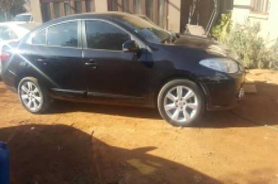 2012 Renault Fluence 1.6 Dynamique,elect-windows,ac,5 speed sat-nav,cl,-full house-black leather