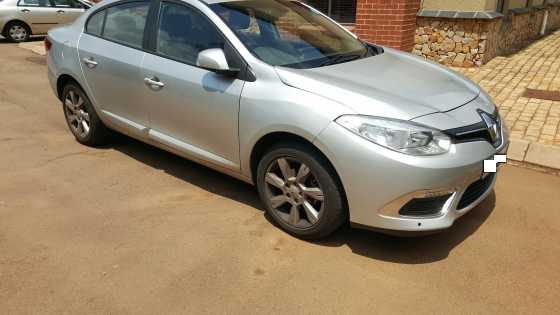 2012 renault fluence 1.6 with only 82000km