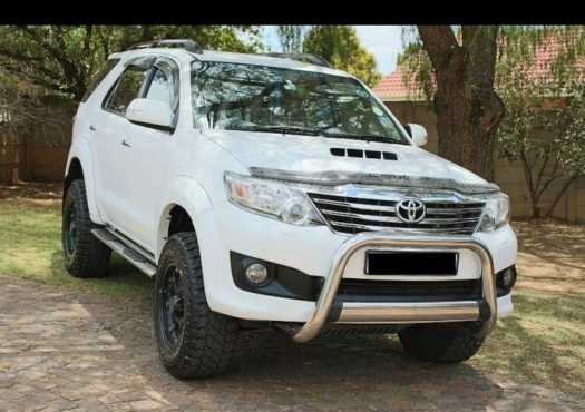 2012 TOYOTA FORTUNER HERITAGE EDITION 3.0 D-4D 4x4 AT