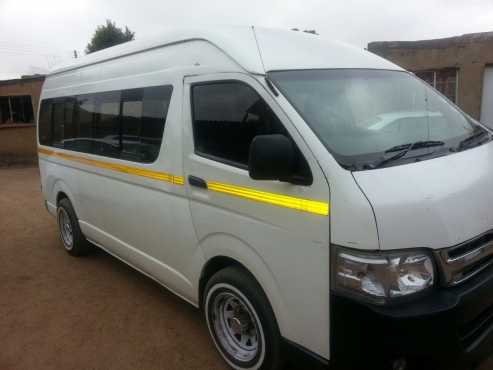 2012 Toyota Quantum Sesfikile 2.7 VVTi 16 seater