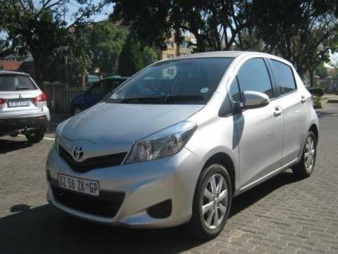 2012 Toyota Yaris T1 HATCHBACK 5-DOOR