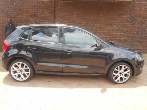 2012 Volkswagen Polo 6 Comfortline 1.4 For R97,000